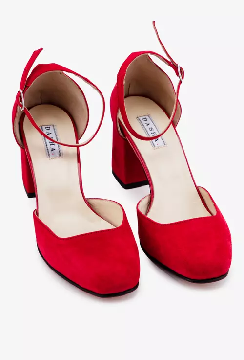 Pantofi rosii din piele intoarsa cu bareta