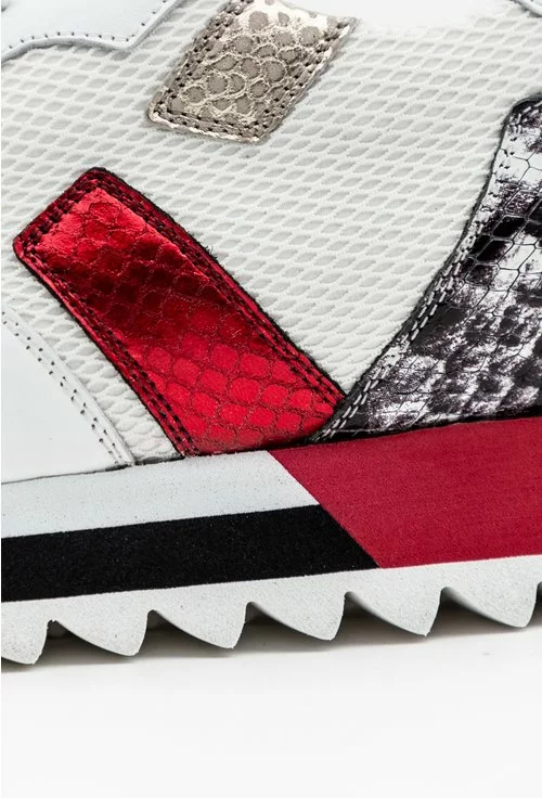 Pantofi sport albi cu detalii rosii si cu imprimeu tip piele de sarpe