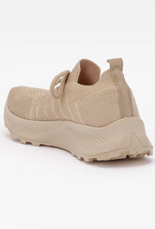 Pantofi sport bej realizati din material textil