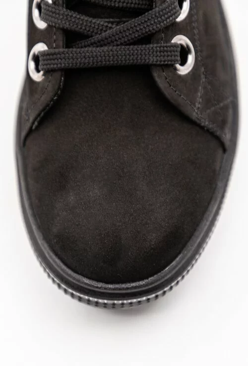 Pantofi sport negri din piele camoscio