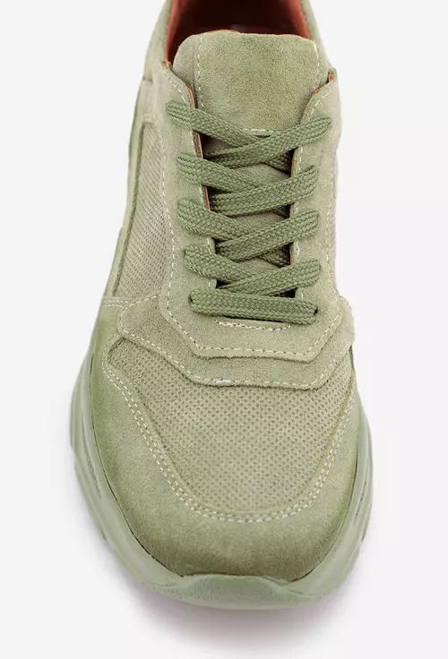 Pantofi sport verzi din piele intoarsa cu inchidere siret