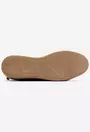 Pantofi taupe realizati din doua tipuri de piele