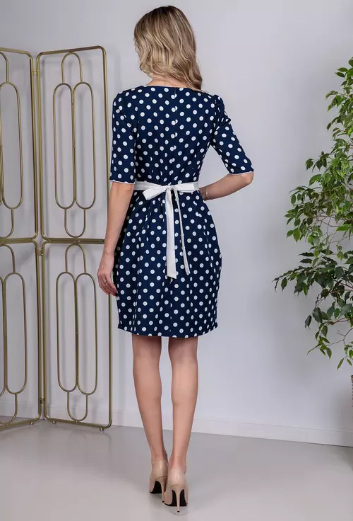 Rochie bleumarin cu buline albe
