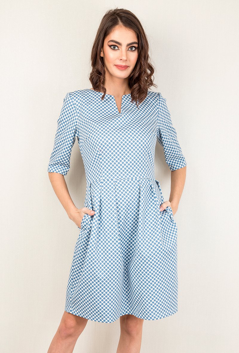 Rochie cu buline bleu si buzunare Zamora
