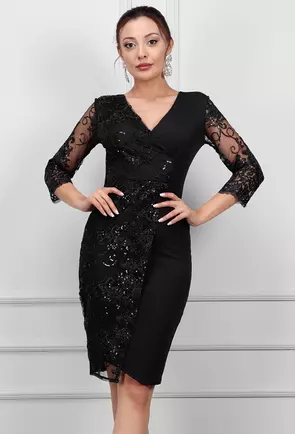 Rochie eleganta neagra accesorizata cu paiete