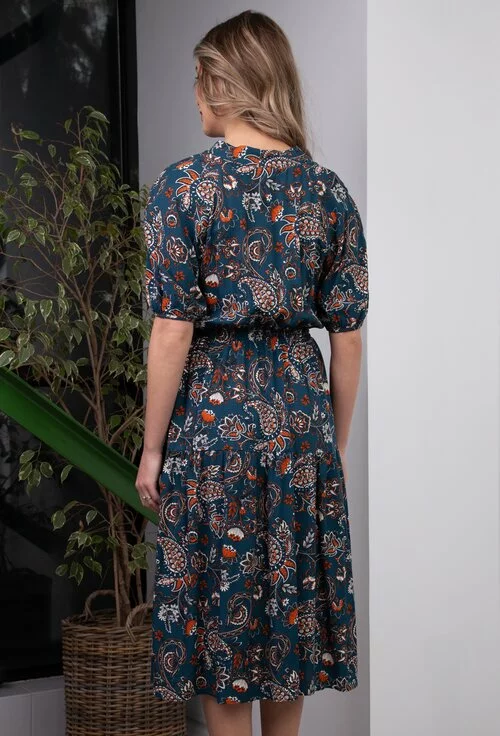 Rochie midi bleumarin cu imprimeu floral