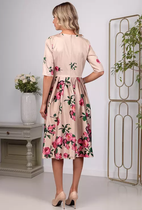 Rochie satinata bej cu imprimeu floral
