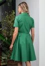 Rochie verde prevazuta cu nasturi in fata