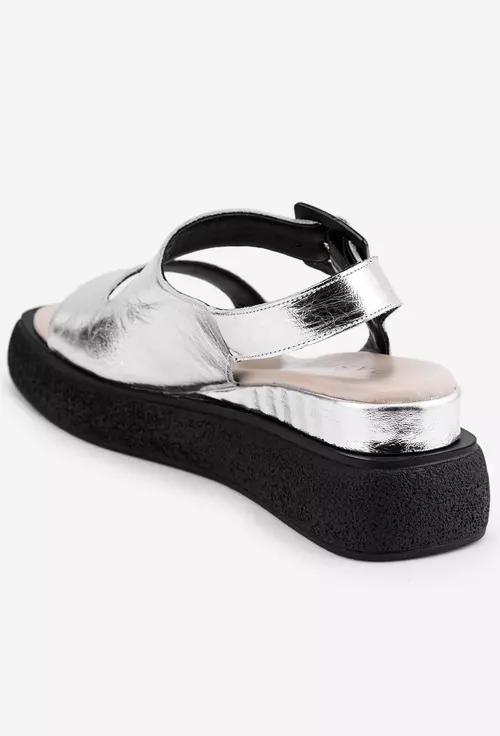 Sandale argintii din piele