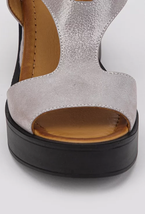 Sandale argintii din piele inalte cu accesoriu