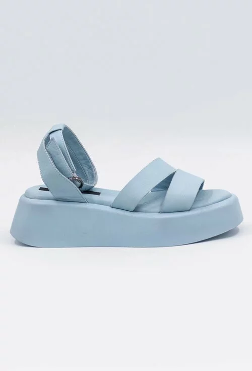 Sandale bleu deschis din piele cu platforma