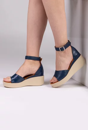 Sandale bleumarin din piele naturala cu platforma