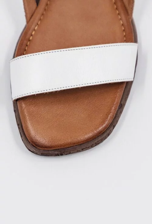 Sandale casual albe din piele