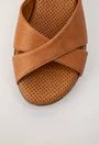 Sandale cu platforma maro aluna din piele naturala Iasmi