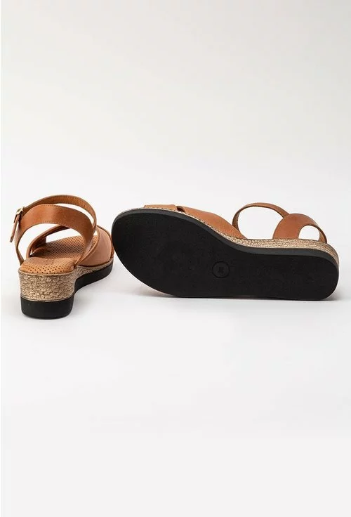 Sandale cu platforma maro aluna din piele naturala Iasmi