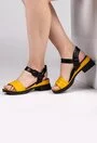 Sandale din piele naturala in nuante de galben si negru