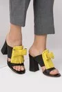 Sandale negre cu galben din piele naturala Yumi