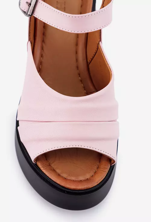 Sandale roz pal din piele cu platforma