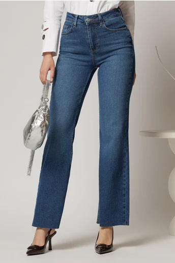 Blugi dama albastri cu croi evazat