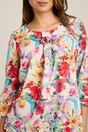 Bluza alba din viscoza lejera cu flori colorate si pliu, 3, dyfashion.ro
