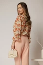 Bluza bej cu imprimeuri florale caramizii si volanas la decolteu, 2, dyfashion.ro