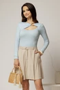 Bluza bleu casual cu decolteu decupat si accesoriu, 1, dyfashion.ro