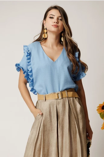 Bluza bleu din rayon cu croi drept si volane la maneci