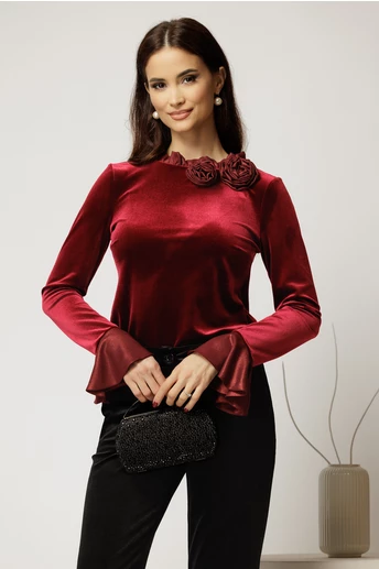 Bluza bordo din catifea cu detaliu floral si guler incretit