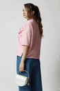 Bluza casual din viscoza roz cu floare maxi si strasuri