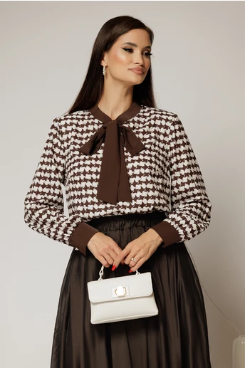 Bluza cu imprimeu abstract in tonuri de maro si alb cu funda la decolteu