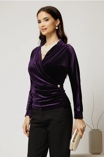Bluza din catifea mov cu bustul petrecut si nasture elegant