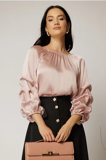 Bluza roz din satin cu maneci bufante si decolteu rotund