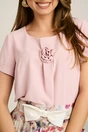 Bluza roz din viscoza lejera cu floare la bust, 3, dyfashion.ro