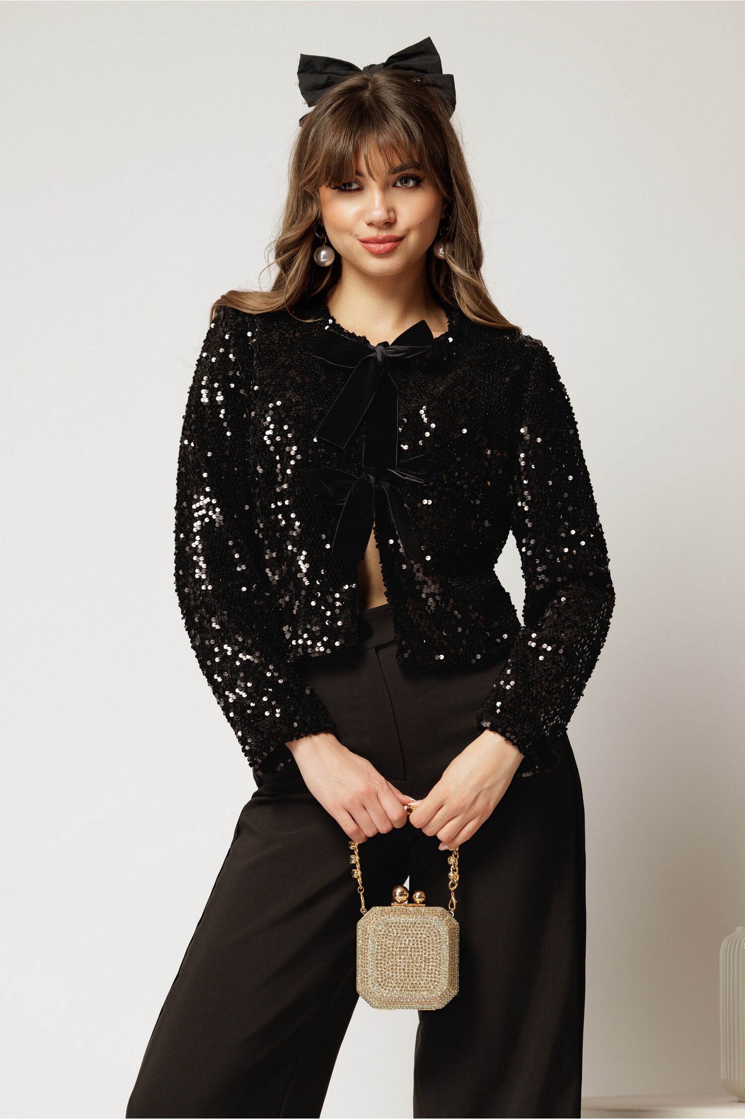Bolero DY Fashion negru din catifea cu paiete