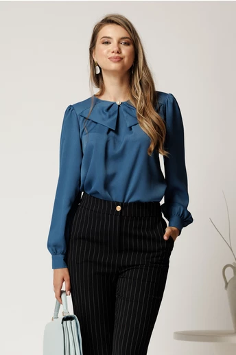 Camasa albastru petrol din crep cu guler tip funda si perla