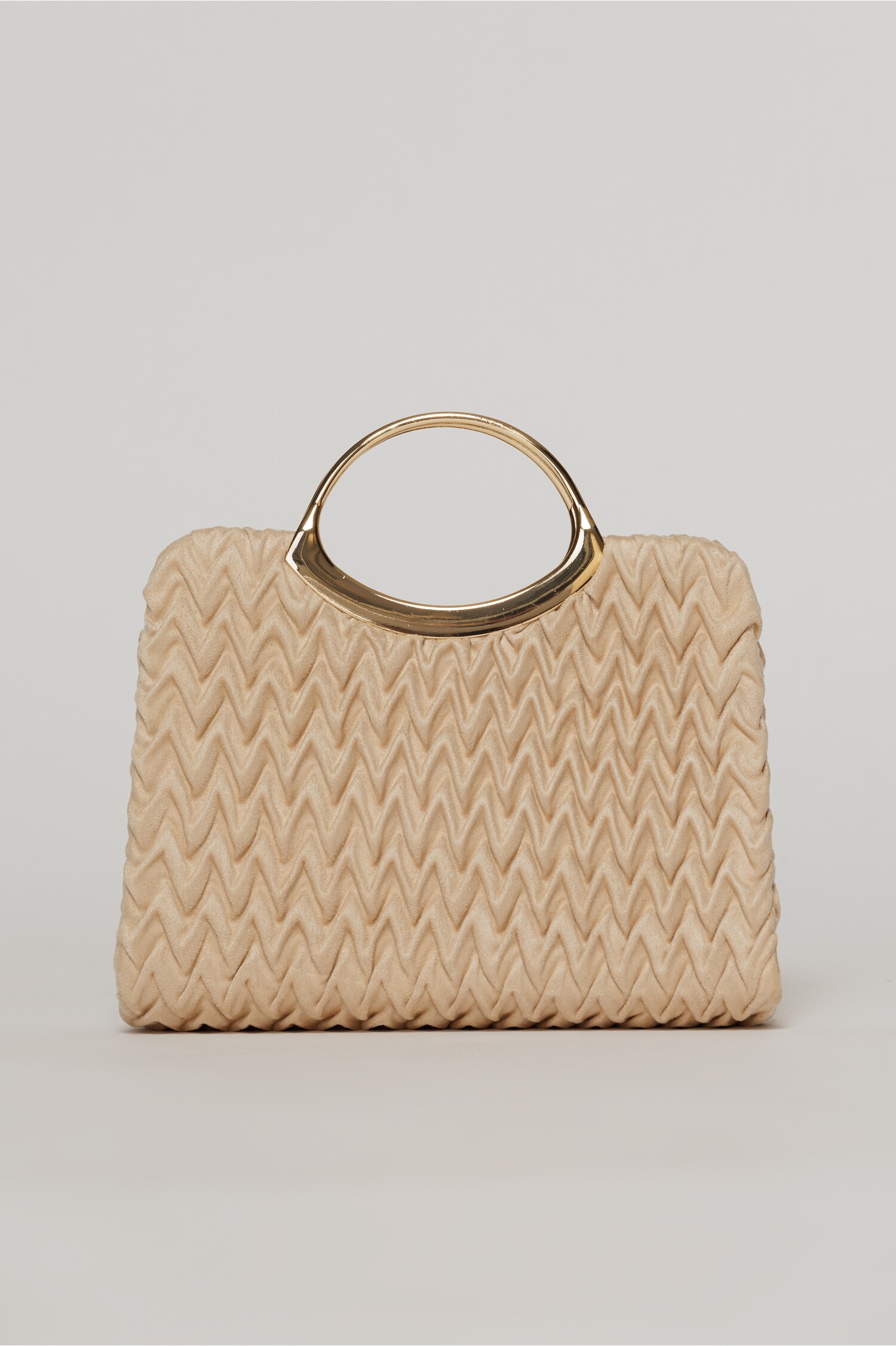 Clutch elegant bej din piele ecologica intoarsa cu design modern