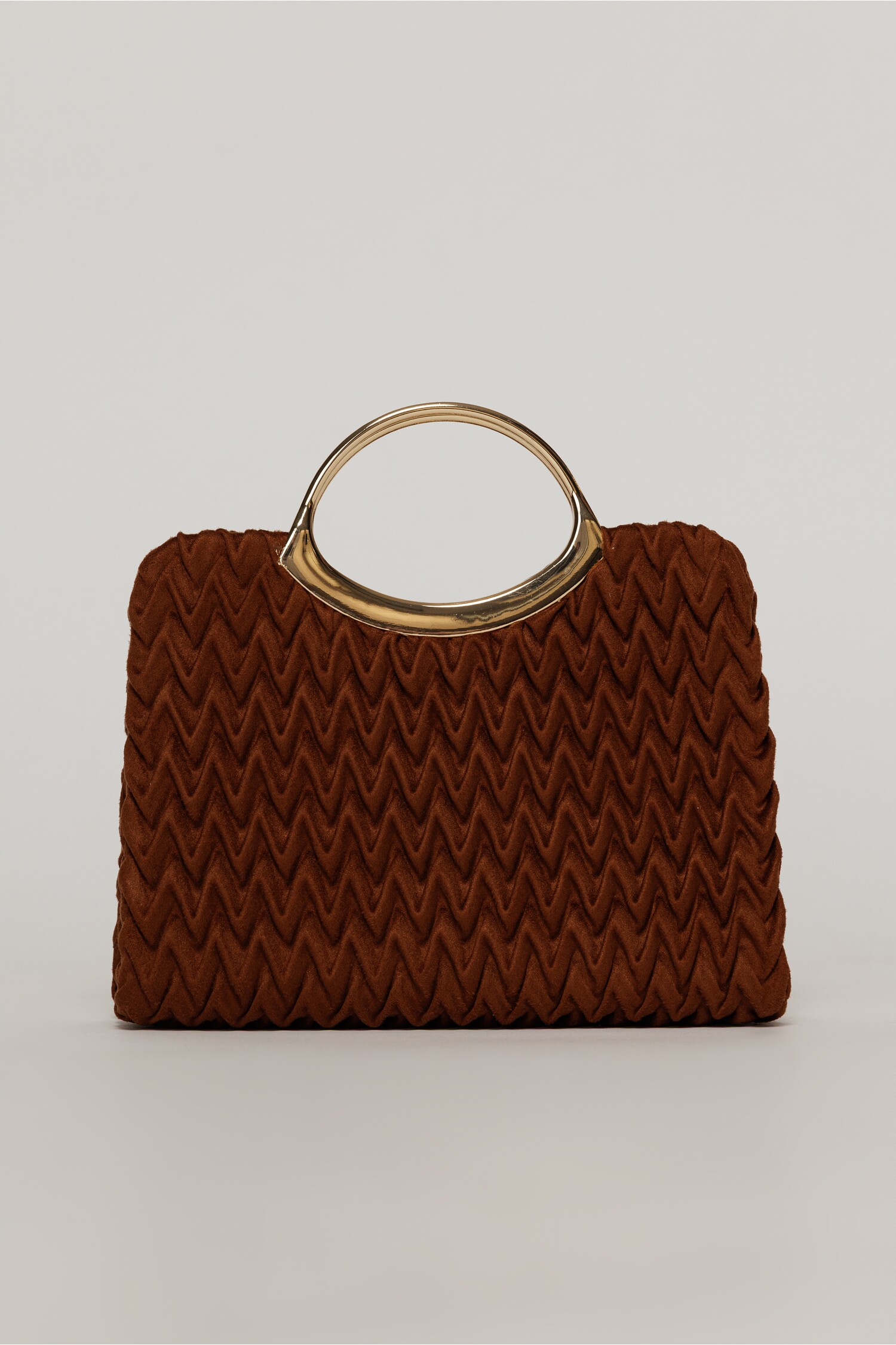 Clutch elegant caramiziu din piele ecologica intoarsa cu design modern