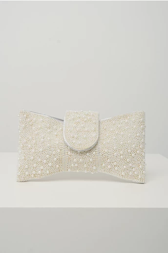Clutch elegant din perlute alb in forma de funda