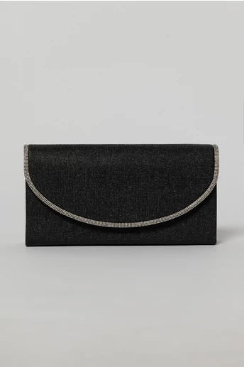 Clutch negru elegant cu clapeta curbata decorata cu strasuri