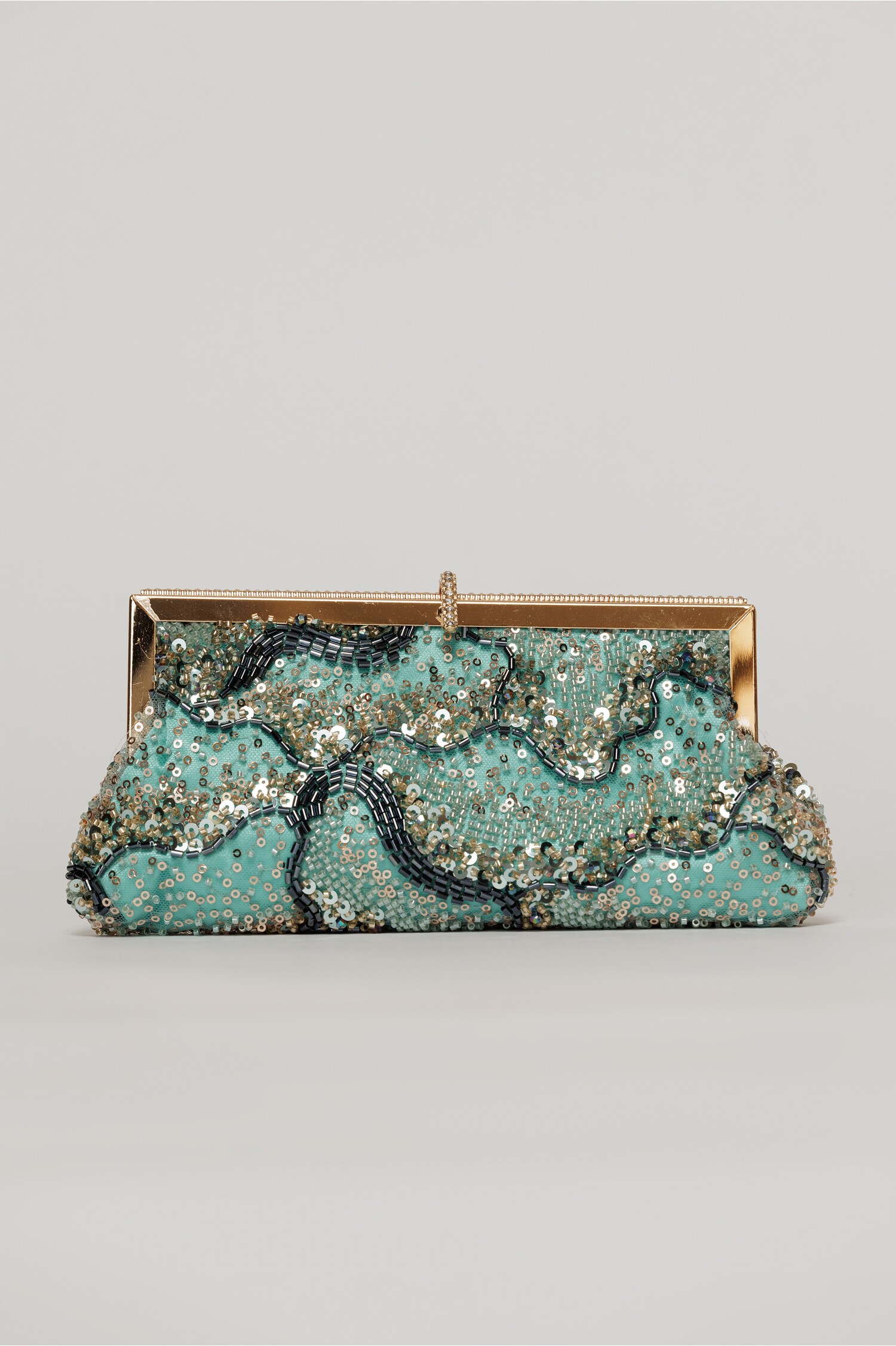 Clutch plic turcoaz cu paiete si margele