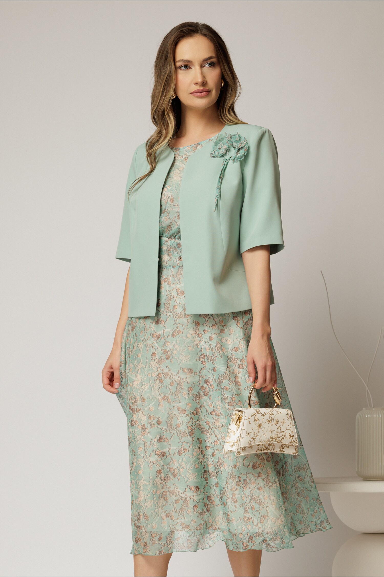 Compleu dama verde mint rochie cu imprimeuri si sacou