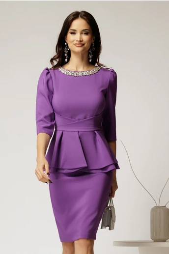 Compleu elegant din stofa mov cu peplum si strasuri la decolteu