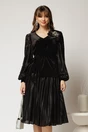 Compleu negru din bluza din catifea si fusta plisata satinata, 1, dyfashion.ro
