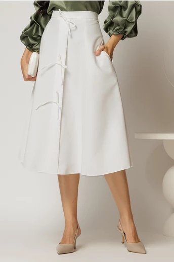 Fusta DY Fashion alba midi clos cu fundite aplicate