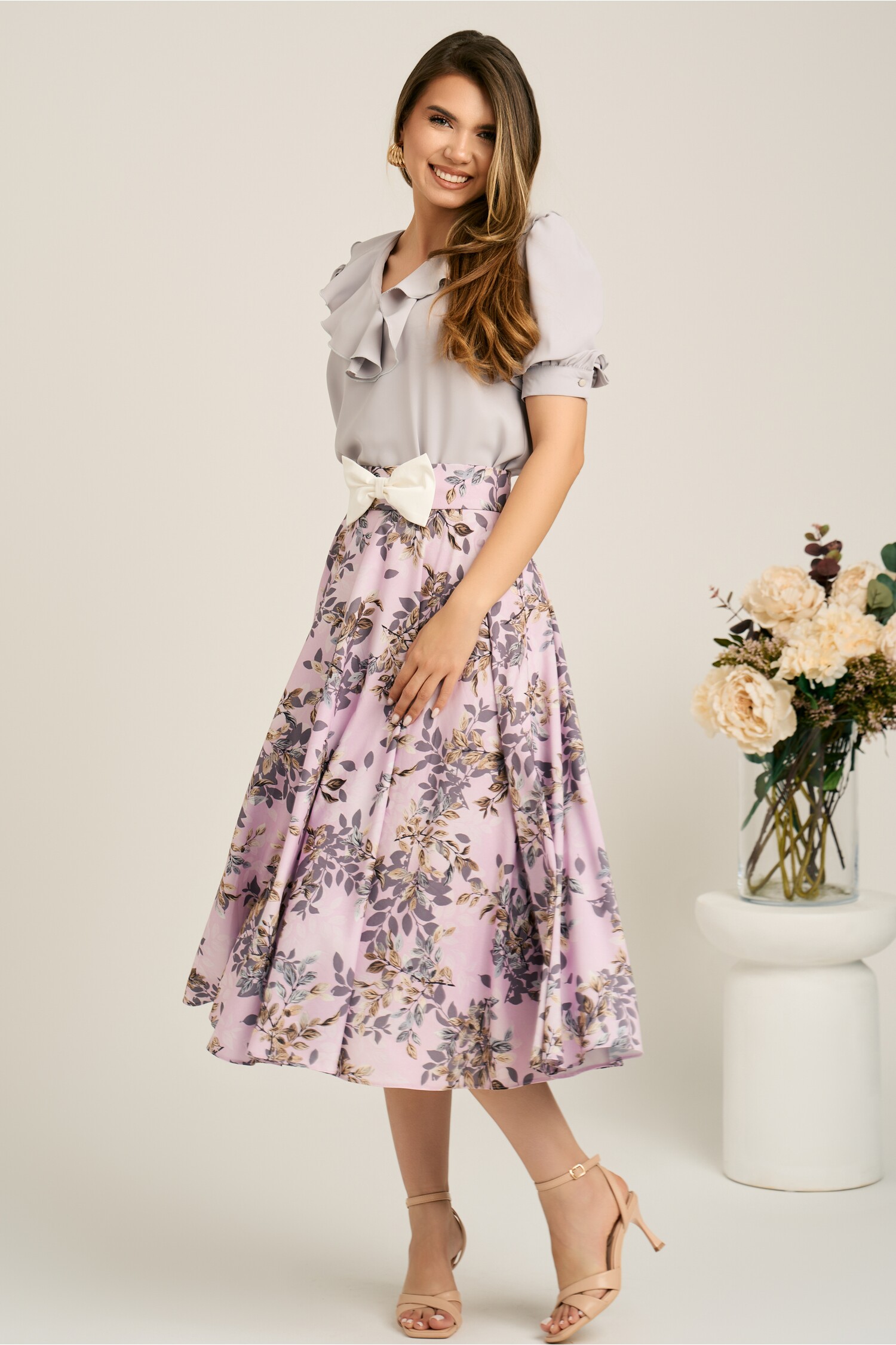 Fusta DY Fashion midi roz din voal in clos cu print maro si funda in talie