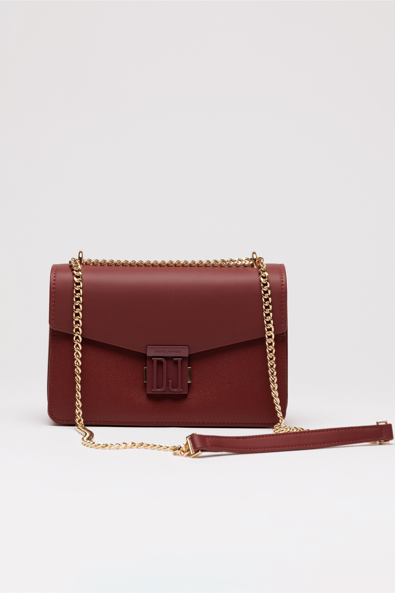 Geanta mica bordo din piele ecologica cu lant auriu