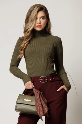 Maleta din tricot reiat kaki cu guler intors