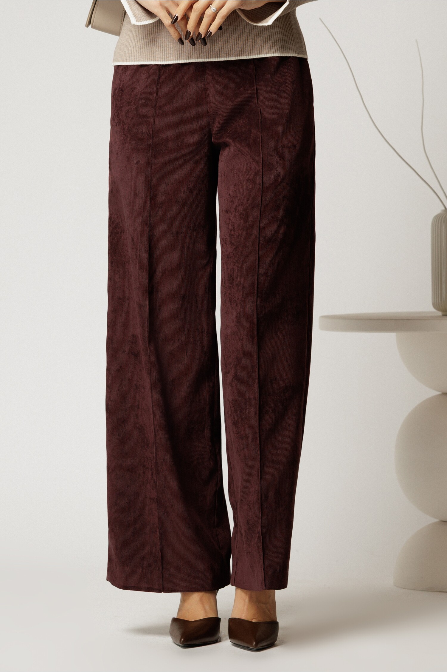 Pantalon DY Fashion lejer din velur maro cu buzunare
