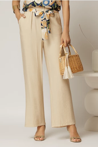 Pantaloni bej din viscoza cu croi lejer si cordon cu print