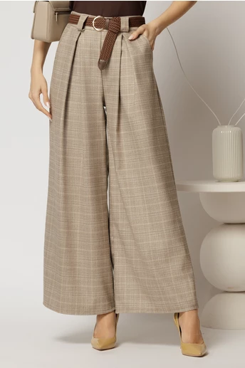 Pantaloni casual bej croi larg si curea in talie